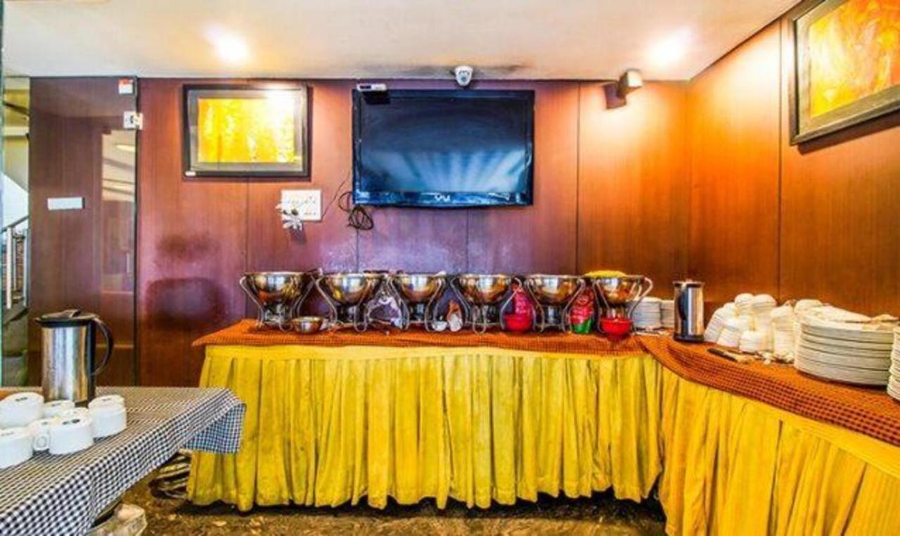 Fabhotel Loharkar 54 Nagpur Esterno foto
