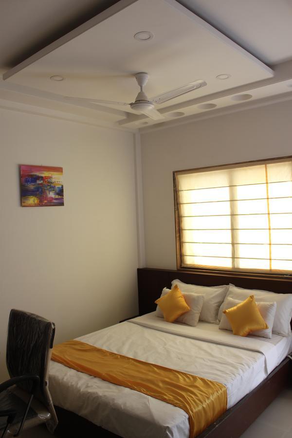 Fabhotel Loharkar 54 Nagpur Esterno foto